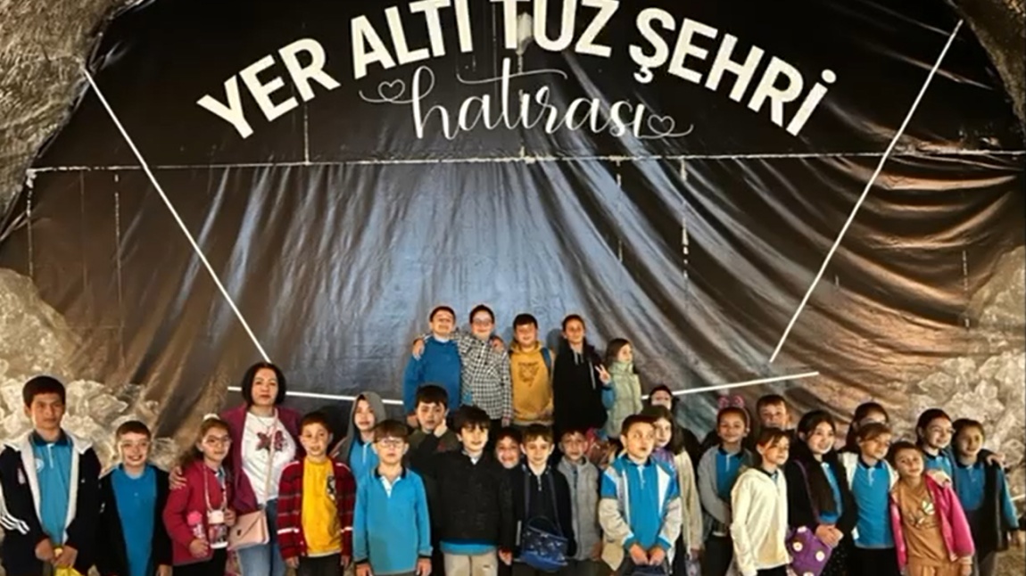 3/B SINIFININ TUZ MAĞARASI GEZİSİ